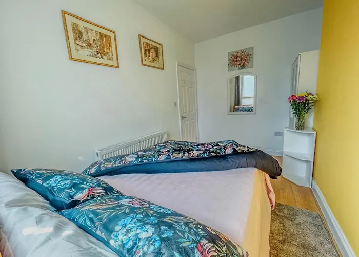 1 Bed Cozy Apartment Central London